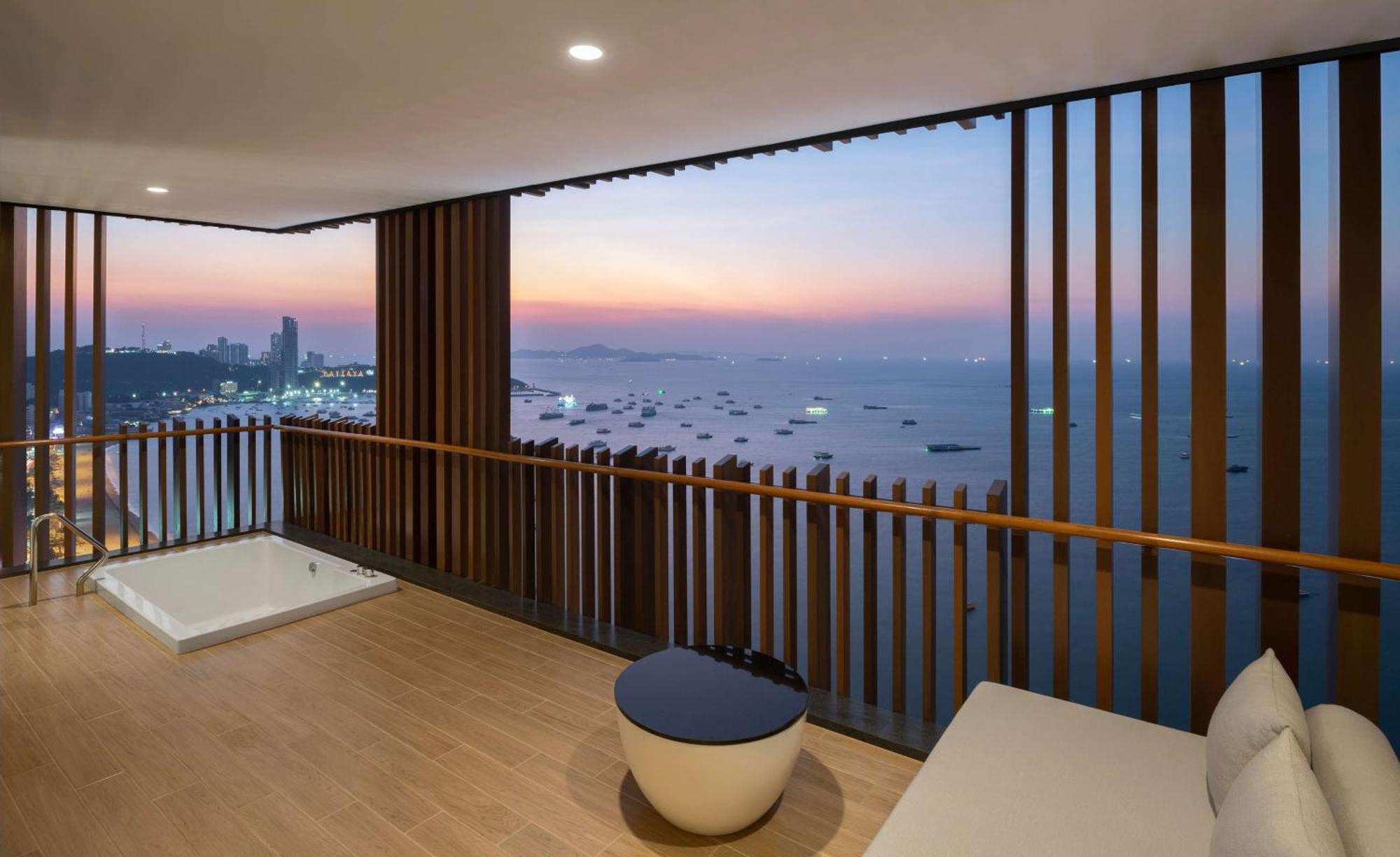 King Prestige Ocean Suite