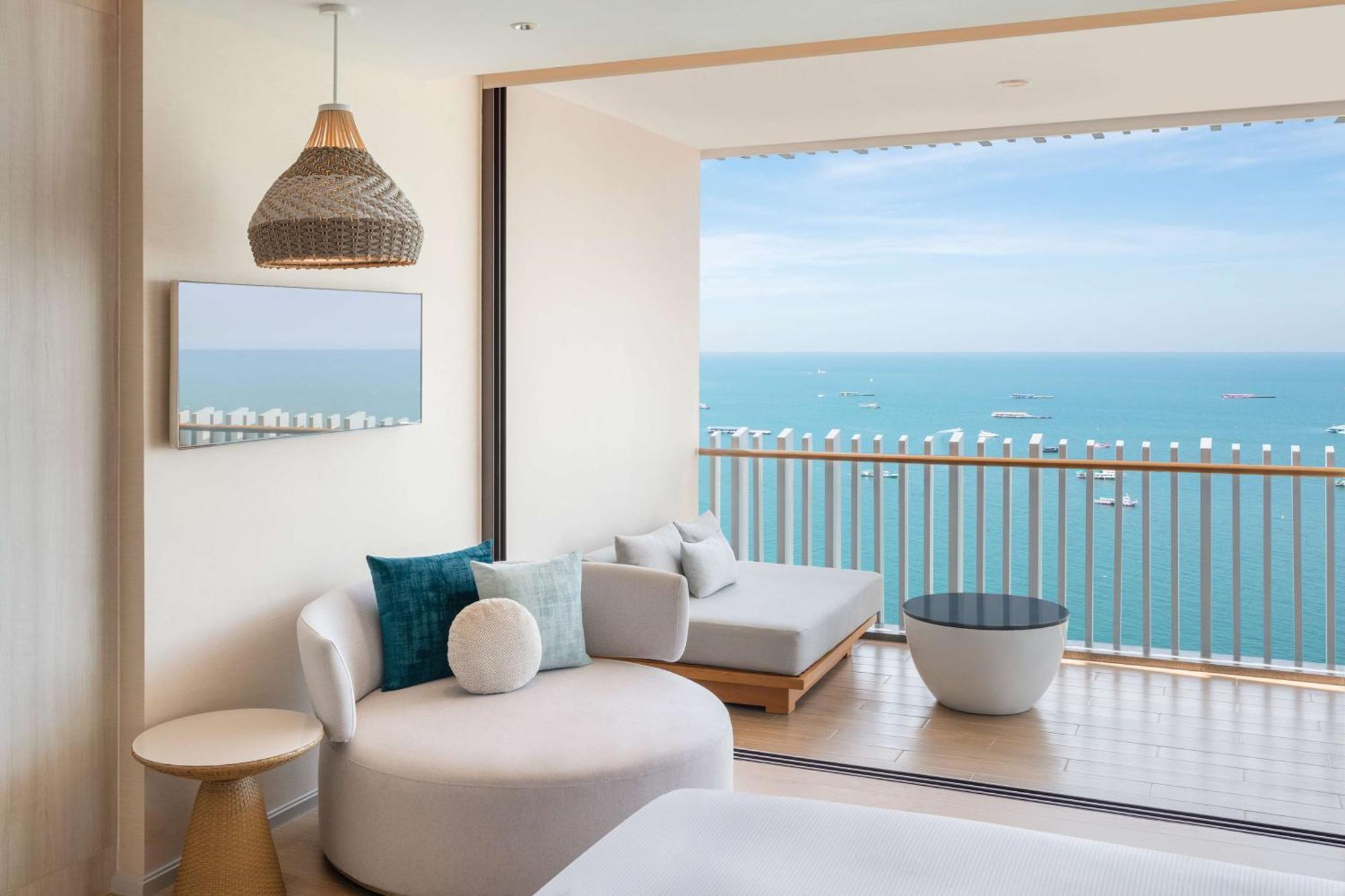 Executive Premium King Room Ocean Front