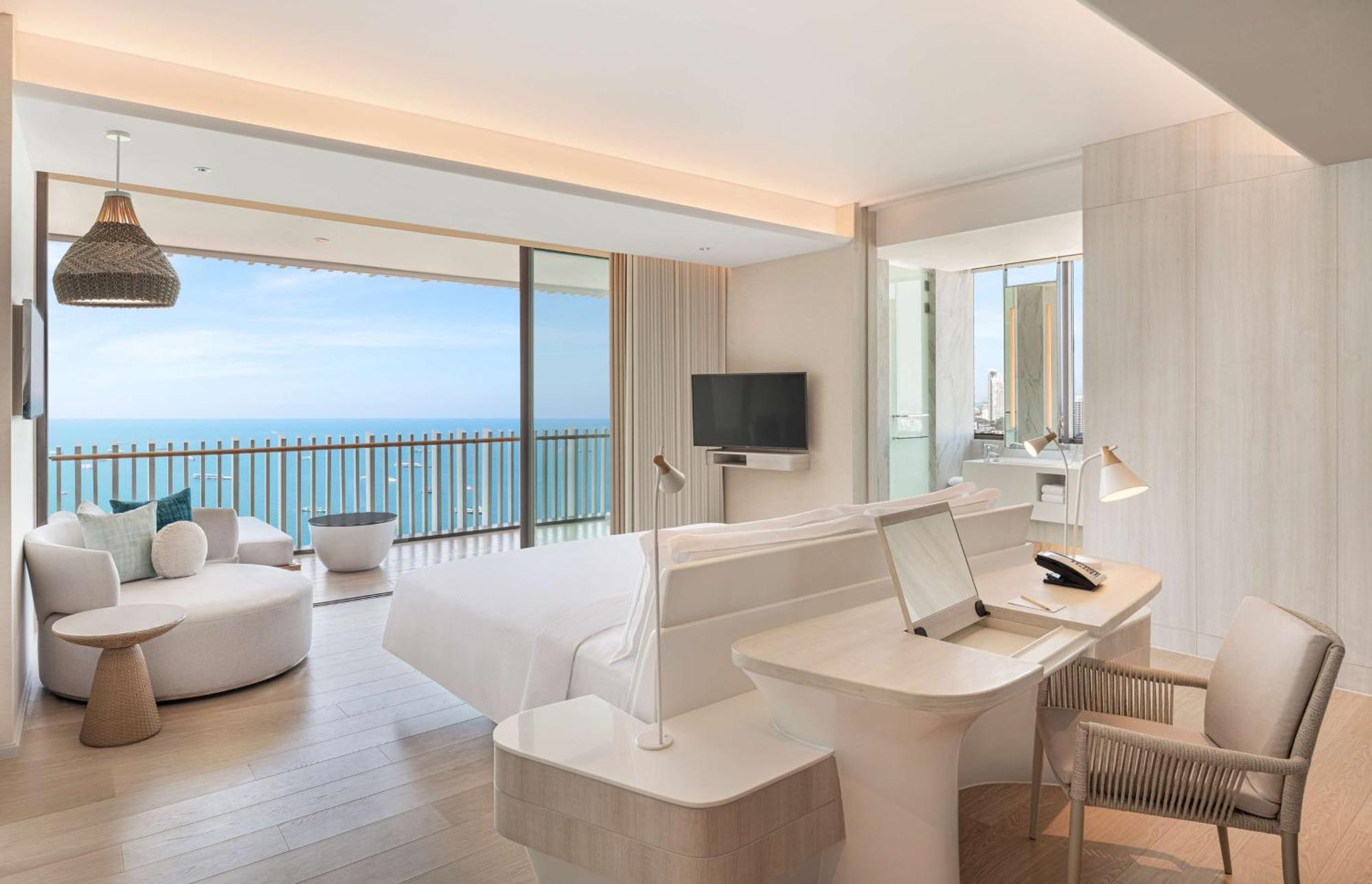 Executive Premium King Room Ocean Front