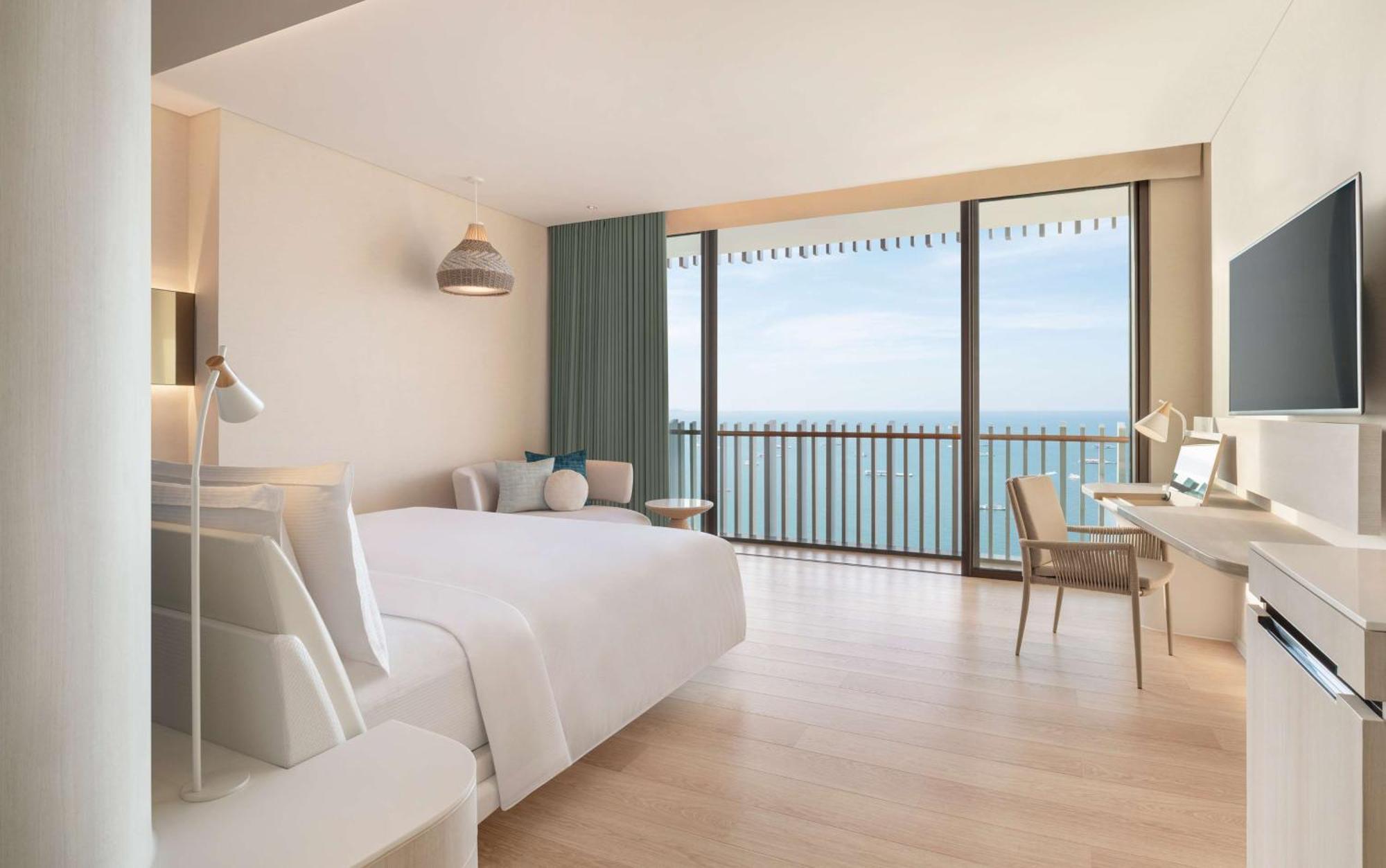 Executive King Room Ocean Front